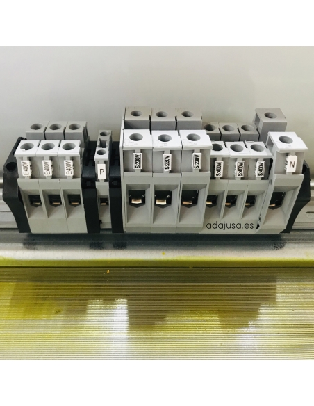 Three-phase transformer 80 KVA 230/400+N with IP23 box