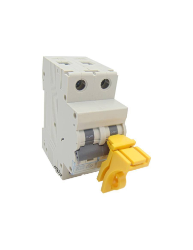 Latch with lock